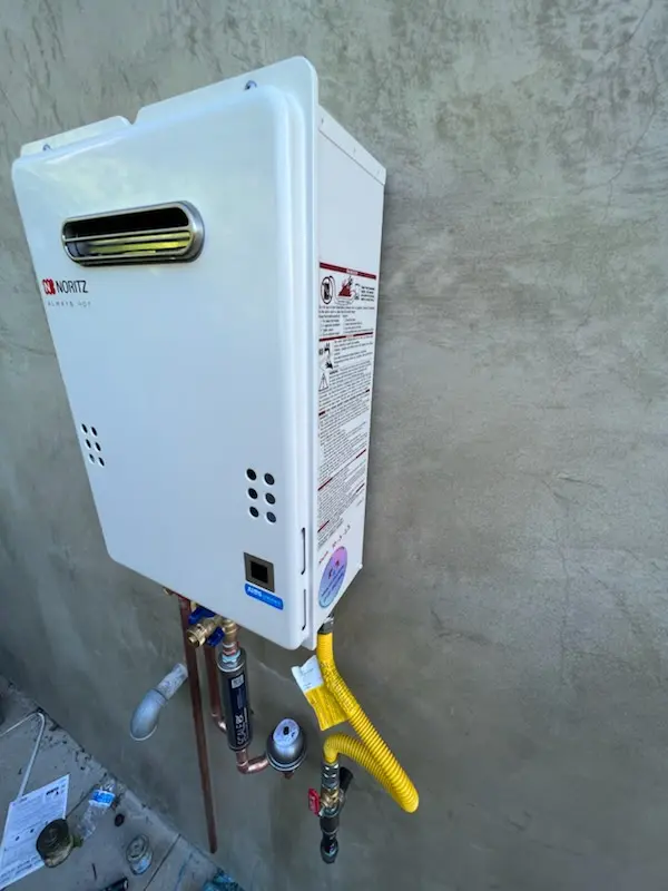 Tankless water heater installation for Palatine homes